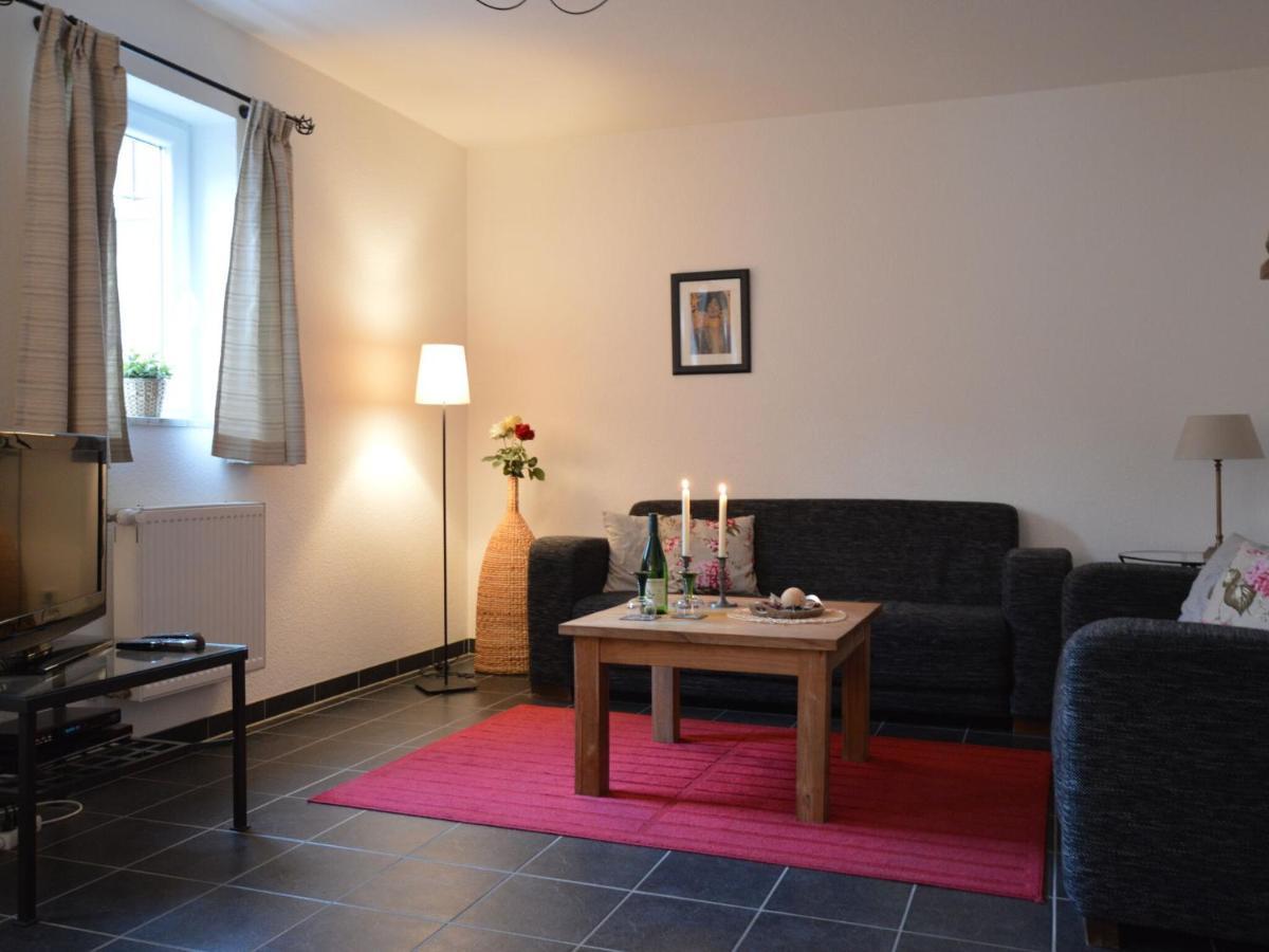 A Modern Holiday Home By The River Mosel โมเซิลแคร์น ภายนอก รูปภาพ